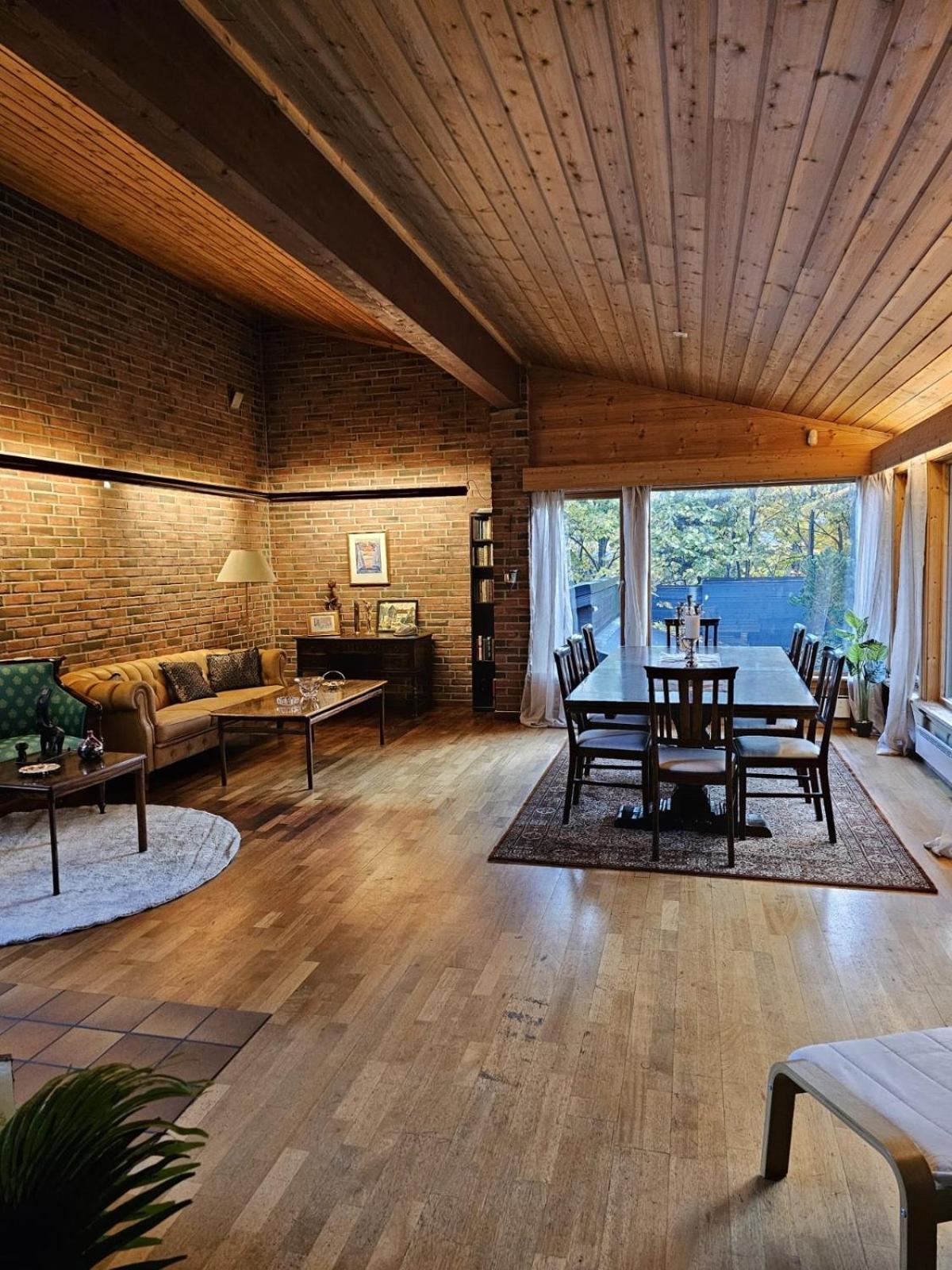 Private - 6 In A Luxury Style Gasthof Oslo